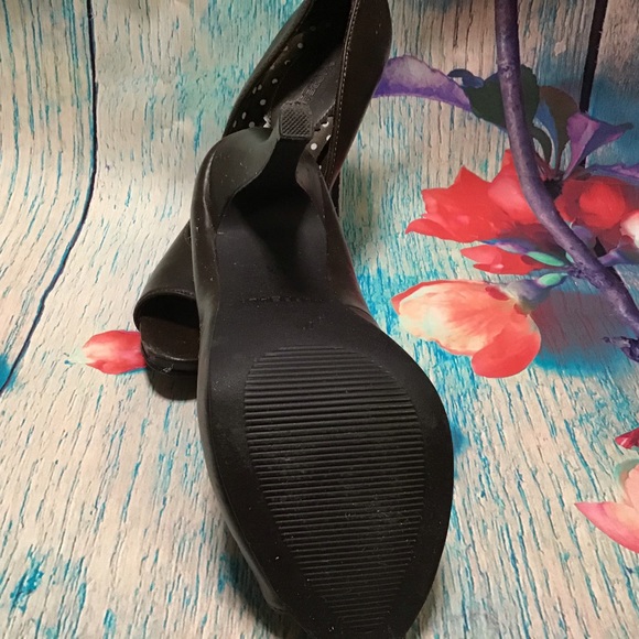 Classic brown heels by xappeal - Picture 4 of 5